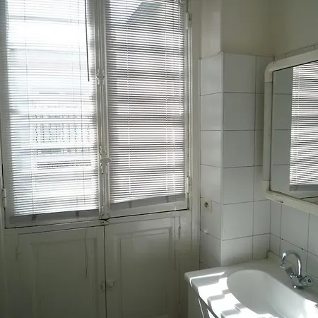 아파트 Apartment Turenne